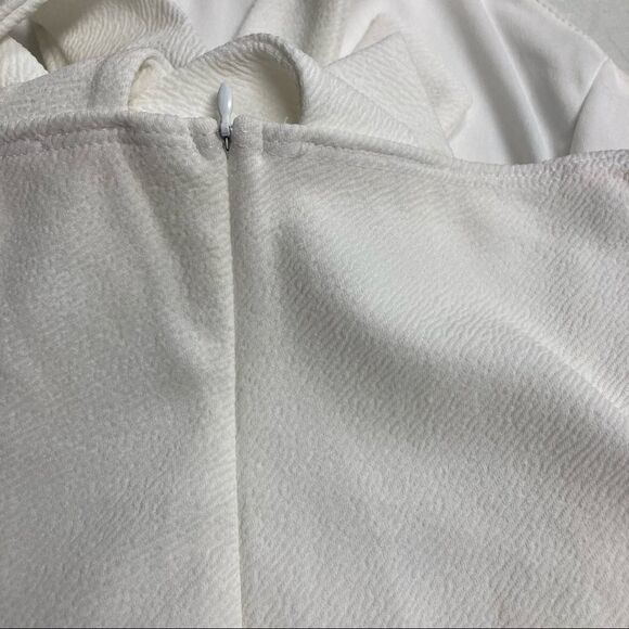 JUST ME Women’s ( Junior)White Party Dress Size 000 - Picture 4 of 8